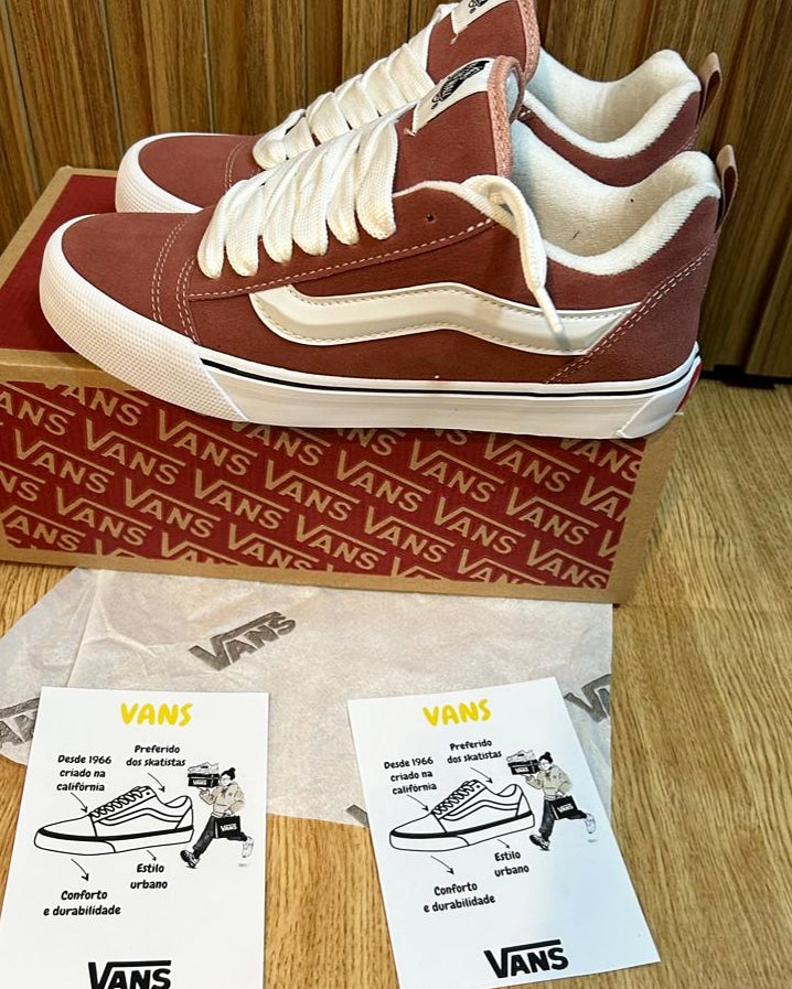Vans KNU