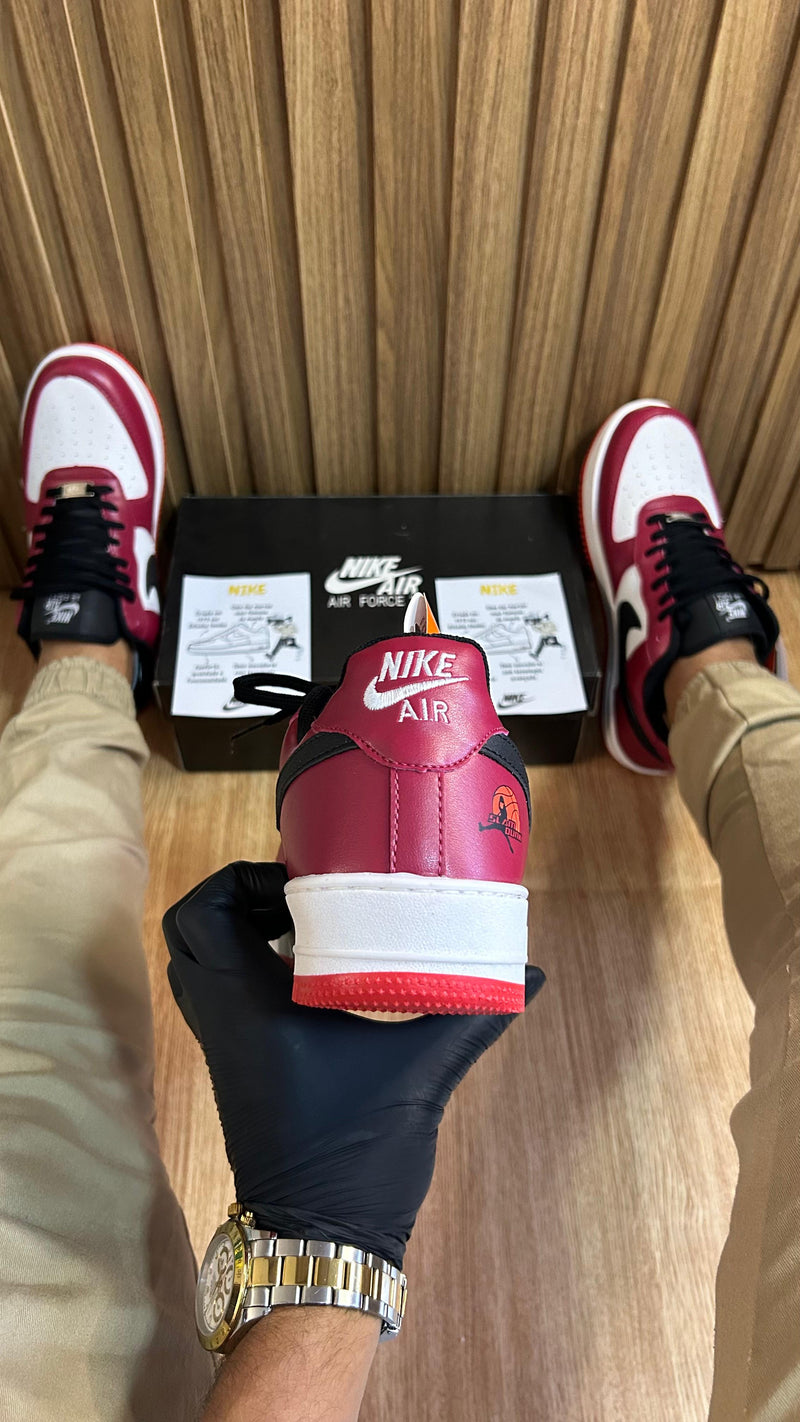 Nike Air Force Low 👇
