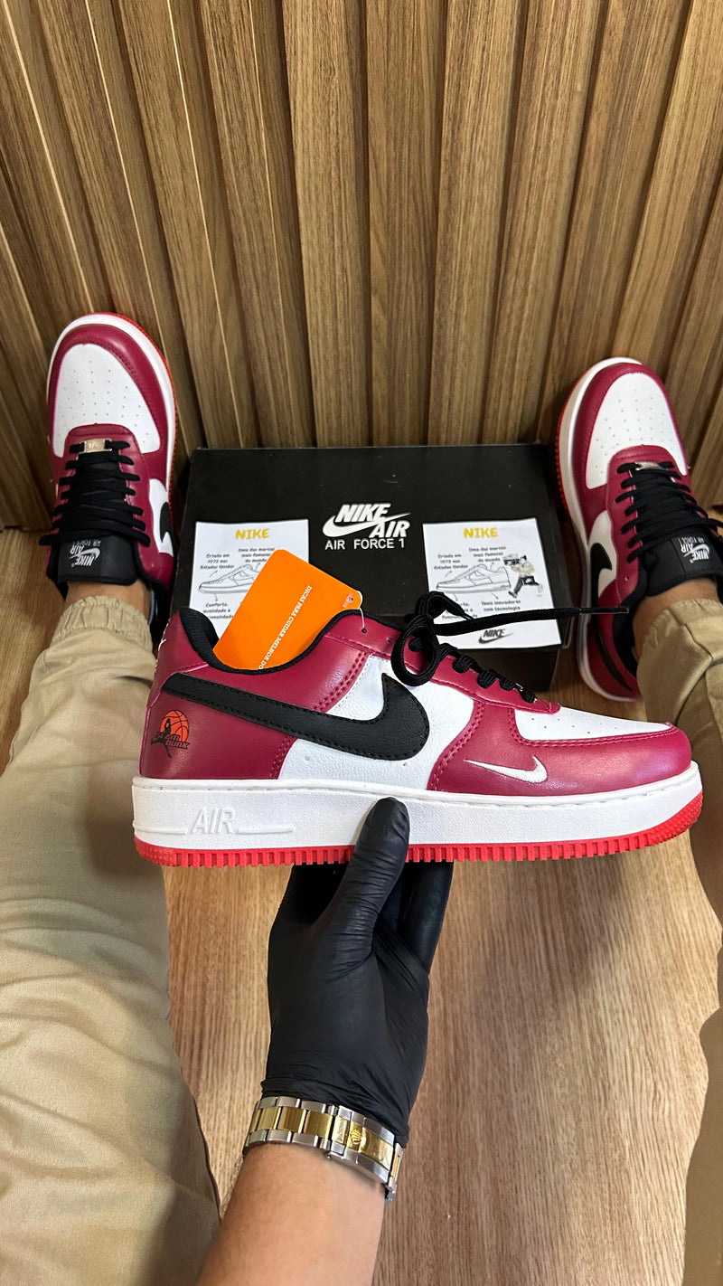 Nike Air Force Low 👇