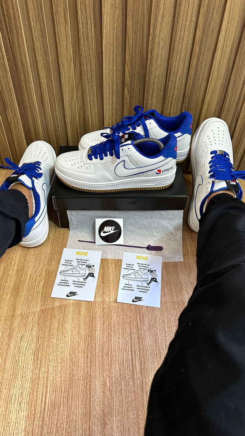 Nike Air Force AF1 Pepsi Lançamento