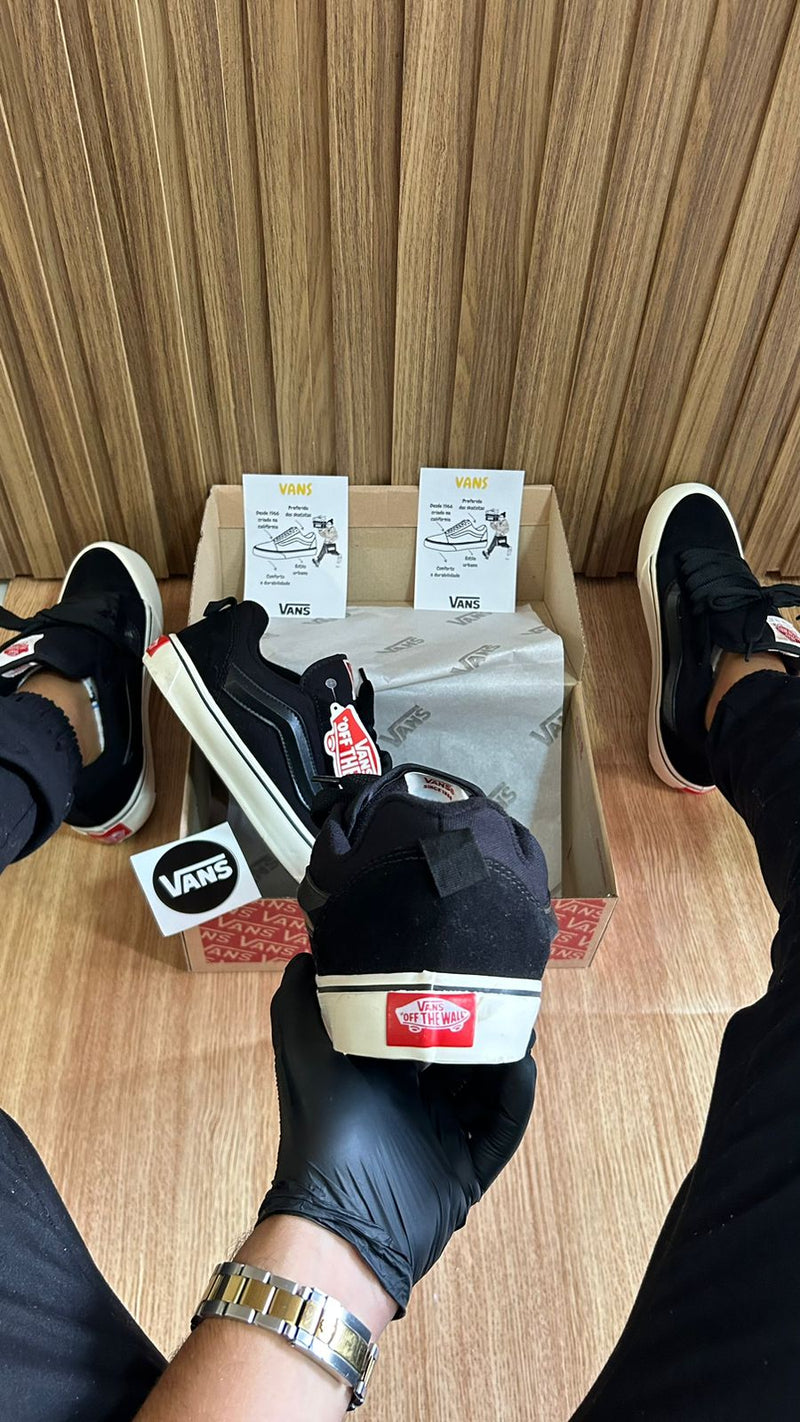 Vans KNU