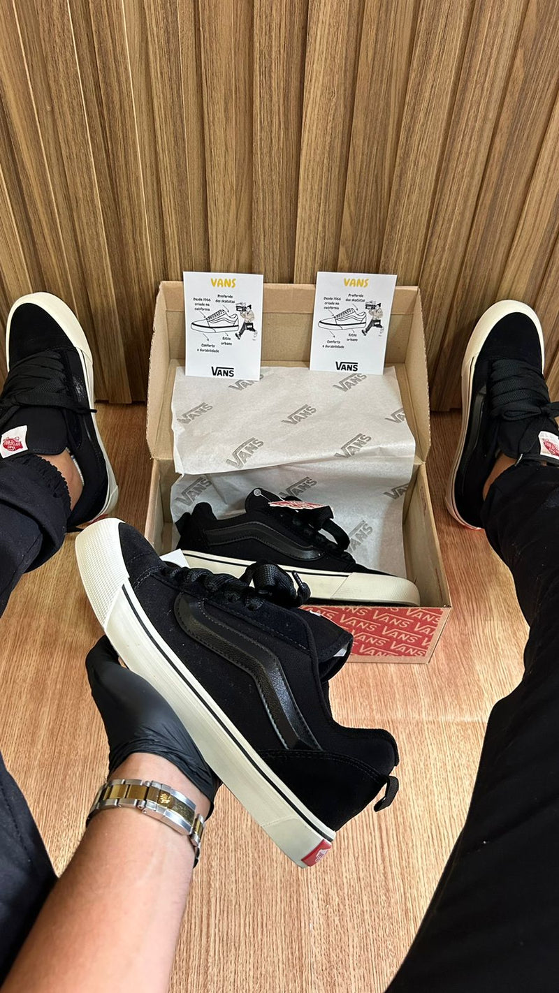 Vans KNU