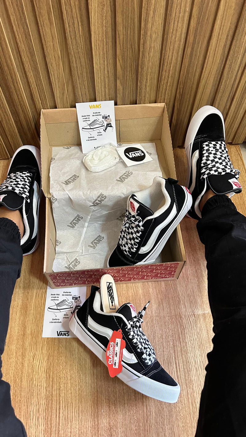 Vans KNU