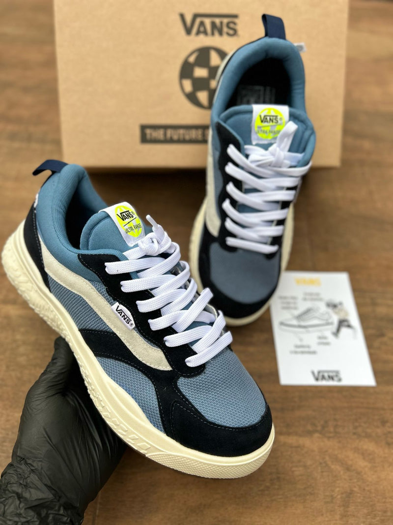 Tênis Vans Ultrarange VR3