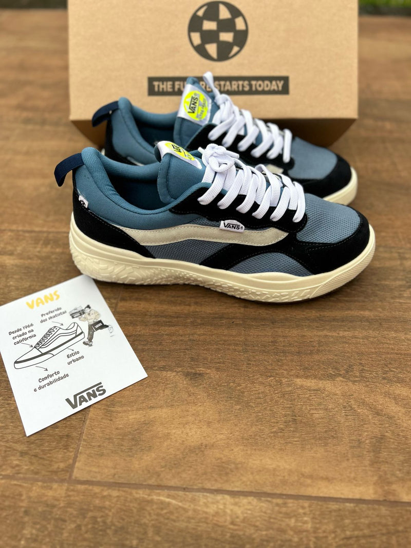 Tênis Vans Ultrarange VR3