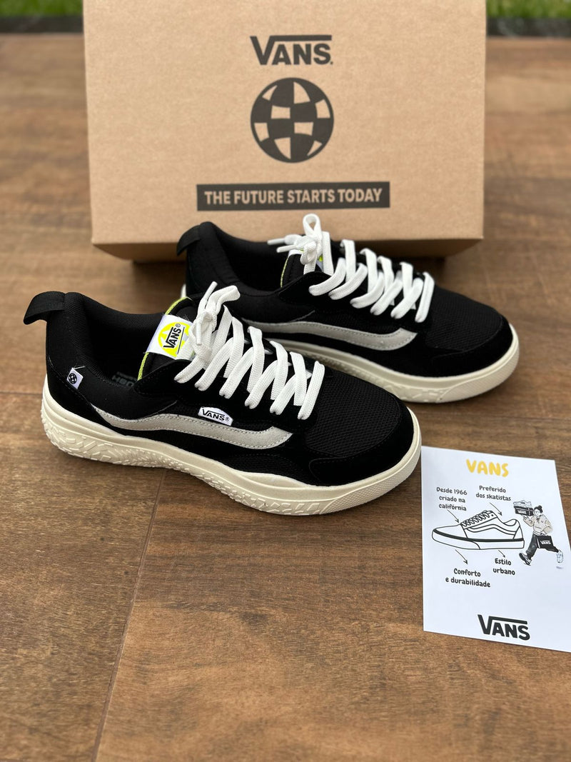 Tênis Vans Ultrarange VR3