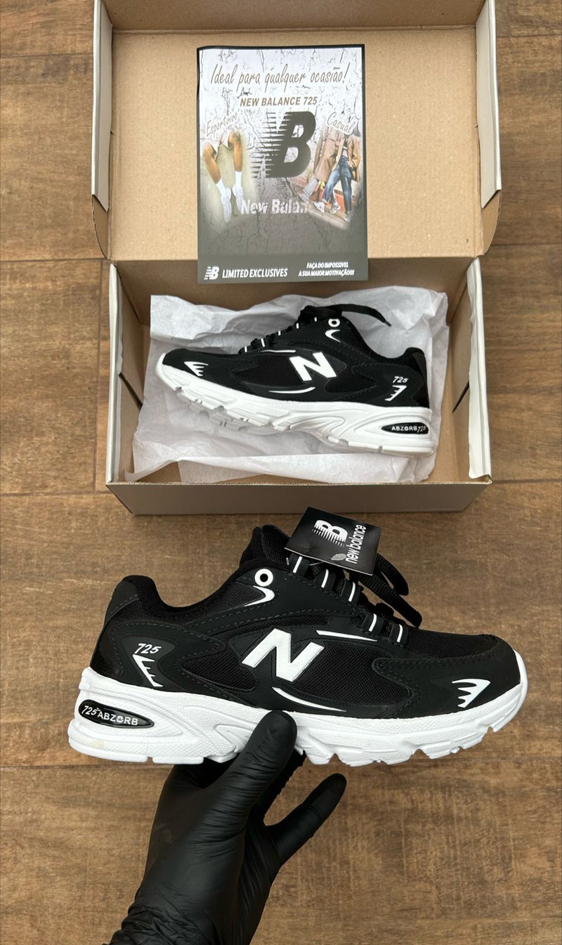 New Balance 725